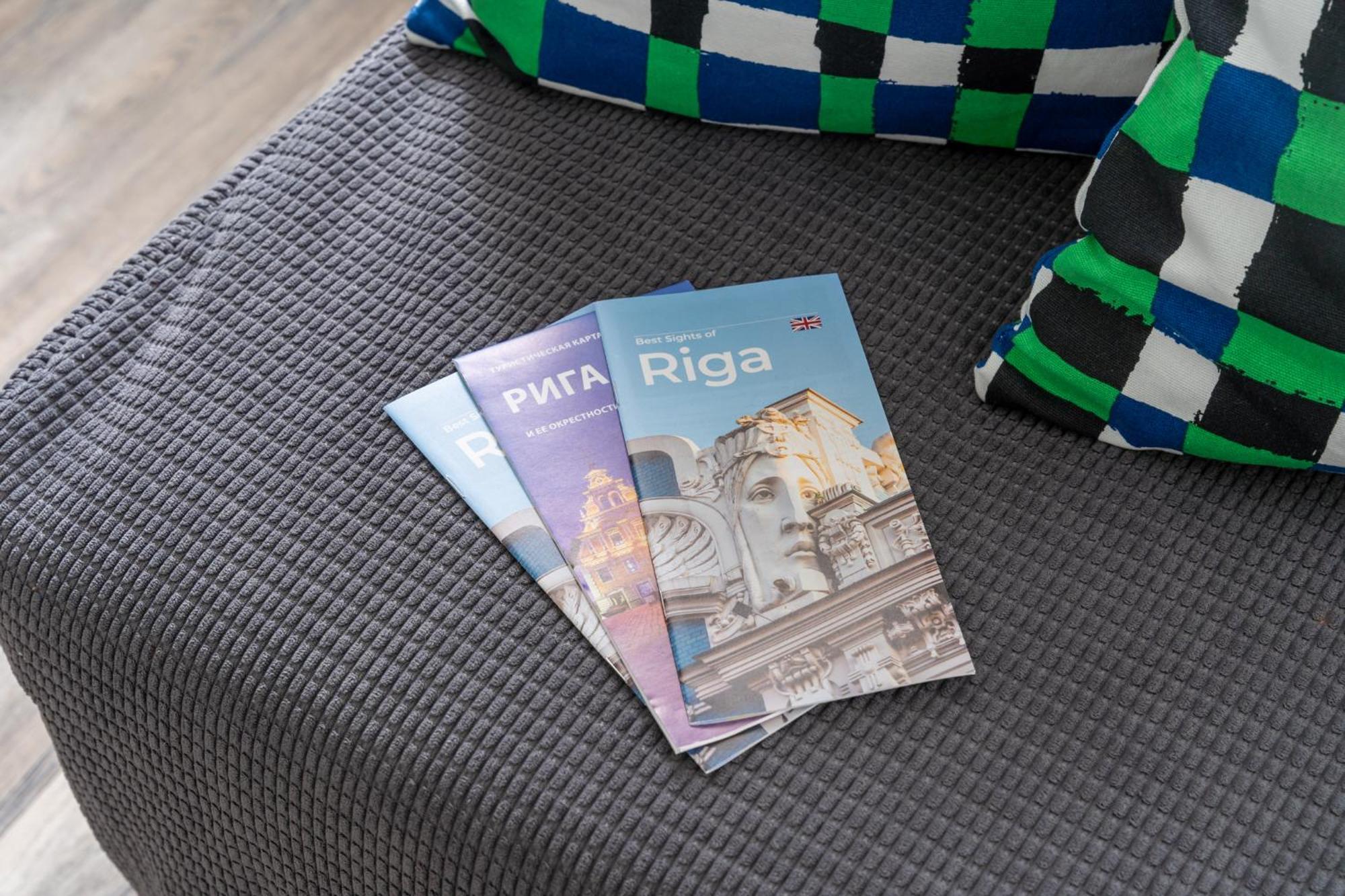 Green Garden & Private Parking Apartments With Playground Riga Bagian luar foto