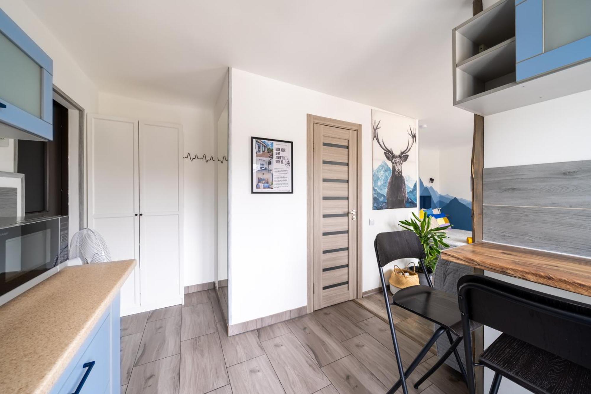 Green Garden & Private Parking Apartments With Playground Riga Bagian luar foto