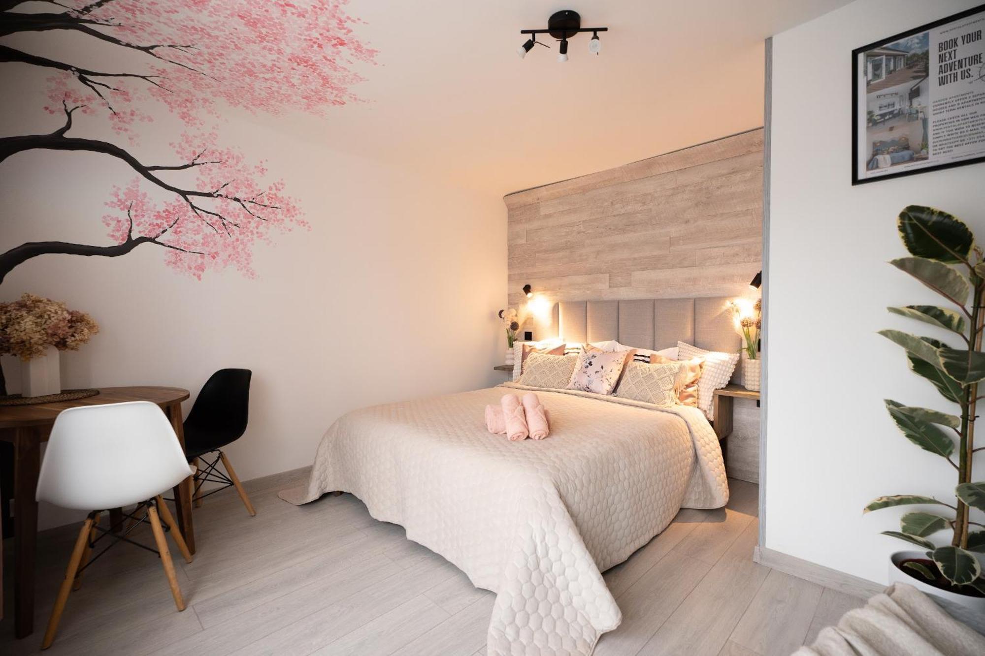 Green Garden & Private Parking Apartments With Playground Riga Bagian luar foto